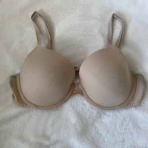 PINK wear everywhere t-shirt bra